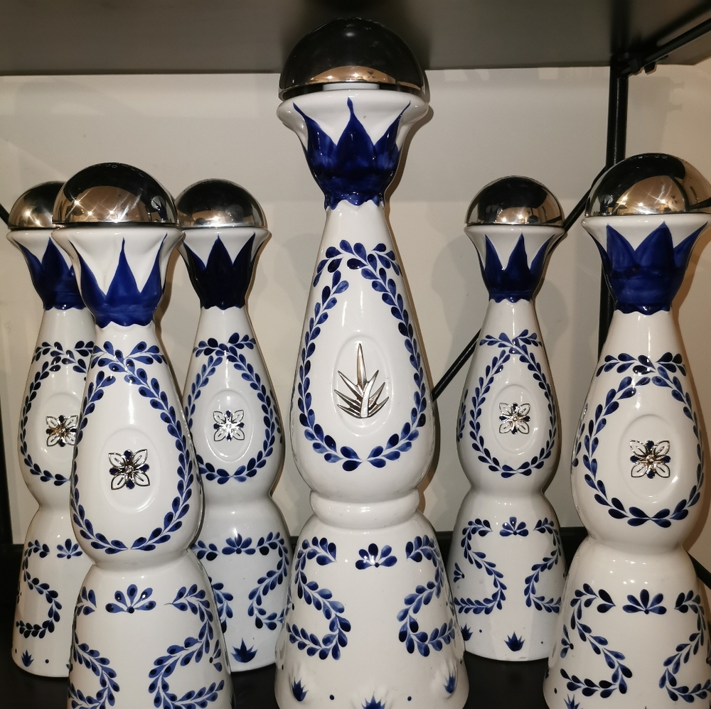 Clase Azul empty 750ml bottle - Picture 2 of 2